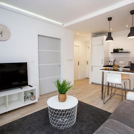 Appartamento COSY TROPEZ, la petite Venise, Port-grimaud Esterno foto