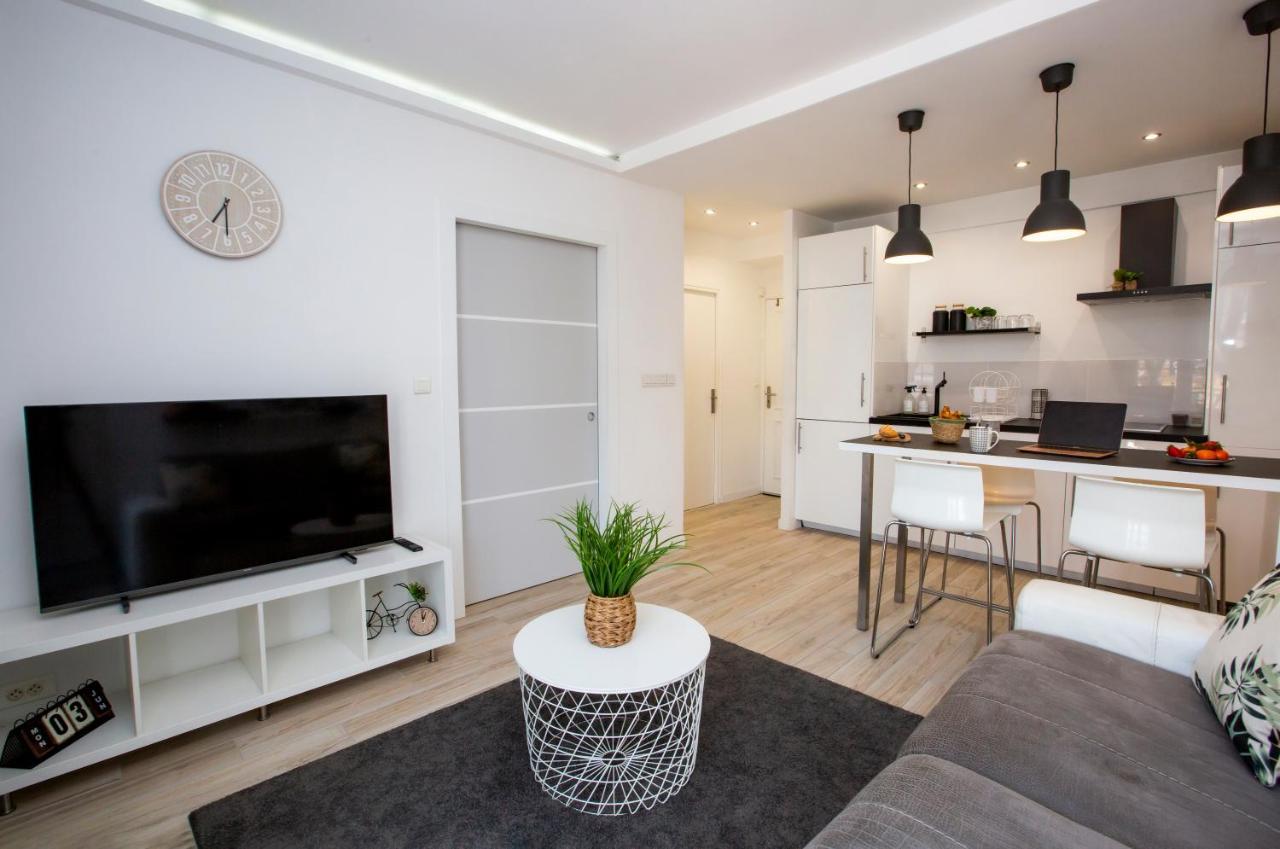 Appartamento COSY TROPEZ, la petite Venise, Port-grimaud Esterno foto